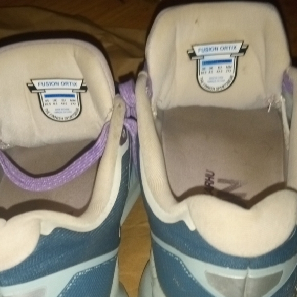 Karhu Fusion 3.5 Women's Shoes, W10.5 Navy/Teal/Silver and Lavender/White Laces - Picture 6 of 13